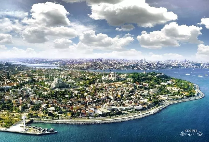 Albinas Hotel Old City