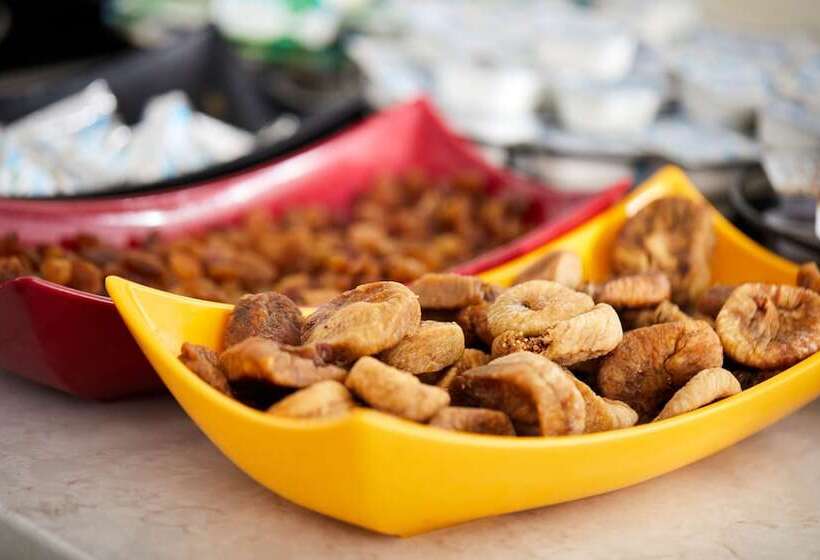 Albinas Hotel Old City