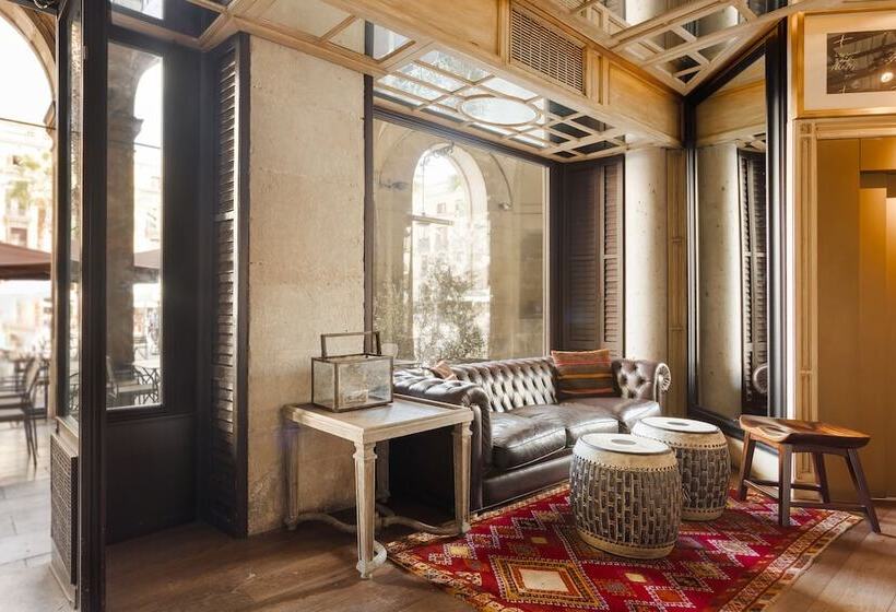 هتل Do Plaça Reial Powered By Sonder