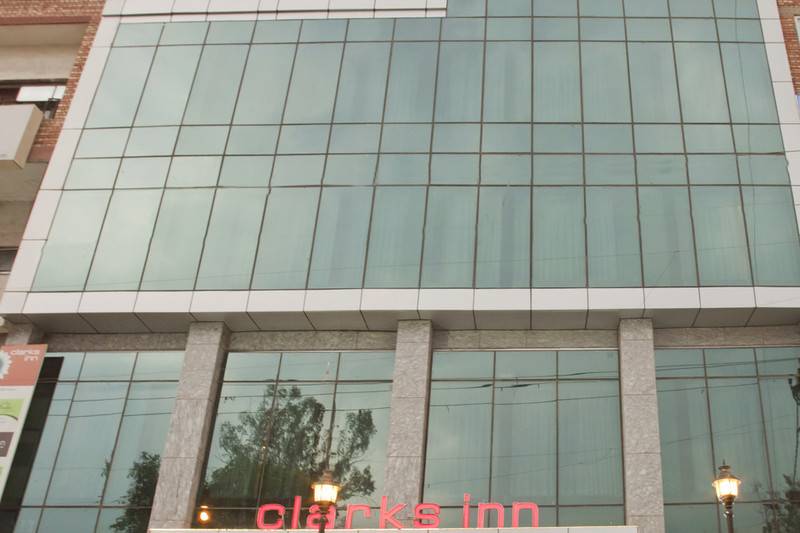 Hotel Ds Clarks Inn Gurgaon