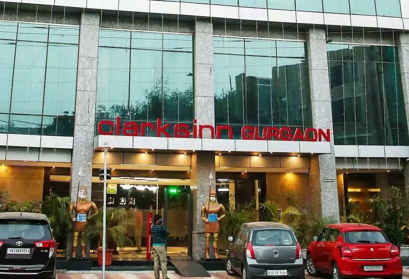 Hotel Ds Clarks Inn Gurgaon