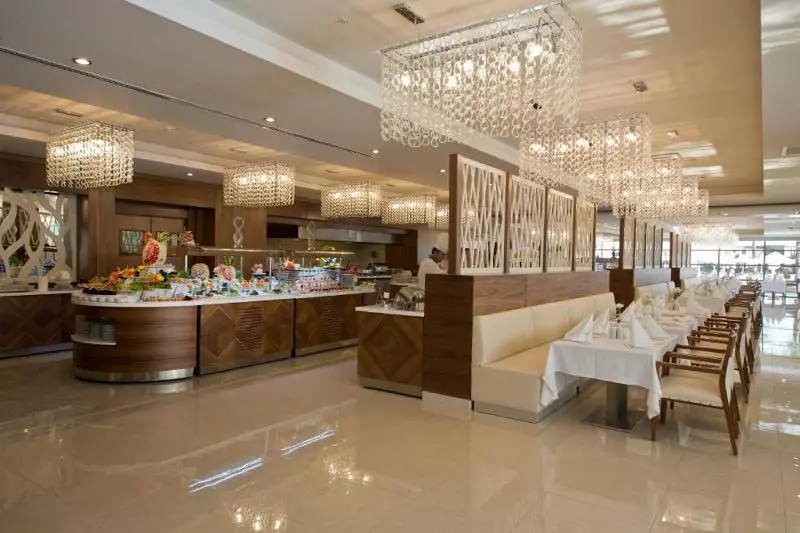 Отель Armas Life Belek