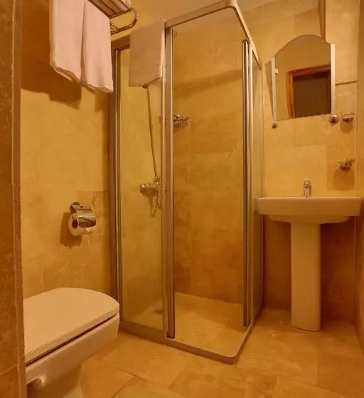 בית מלון כפרי Walnut House