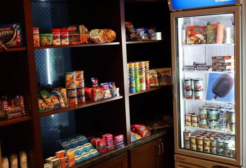 ホテル Hampton Inn & Suites Charles Town