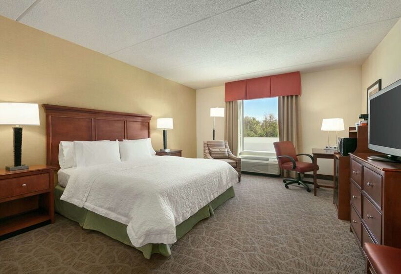 فندق Hampton Inn & Suites Charles Town