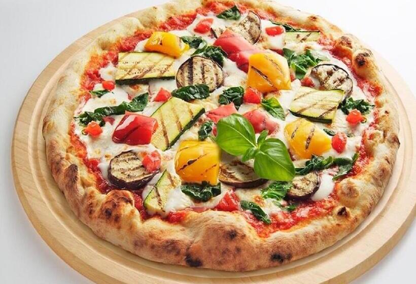 هتل Holiday Bahrain