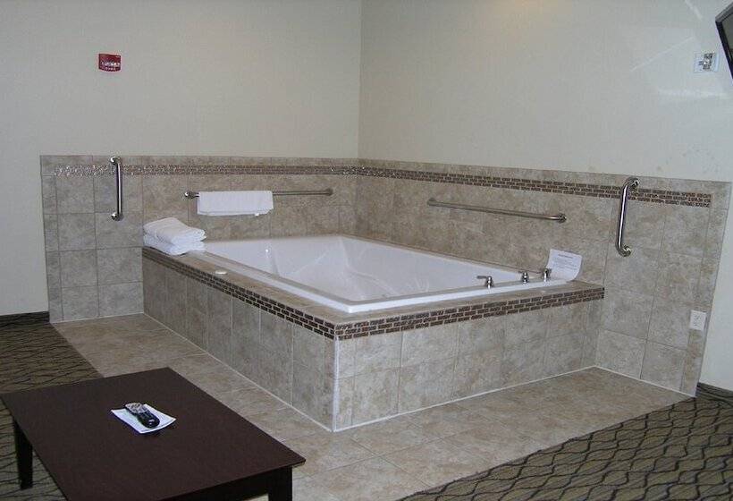 בית מלון כפרי Holiday Inn Express & Suites Belle Vernon By Ihg