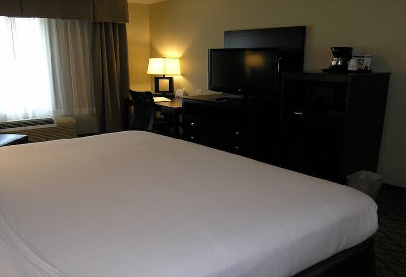 בית מלון כפרי Holiday Inn Express & Suites Belle Vernon By Ihg