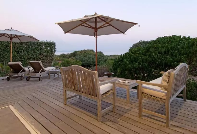 בית מלון כפרי Mosselberg On Grotto Beach