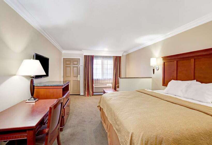 호텔 Super 8 By Wyndham Cypress Buena Park Area