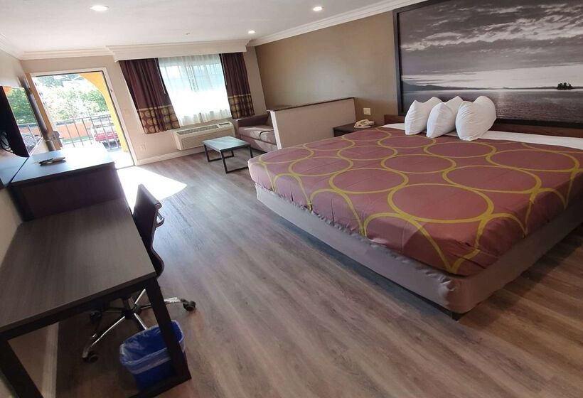호텔 Super 8 By Wyndham Cypress Buena Park Area