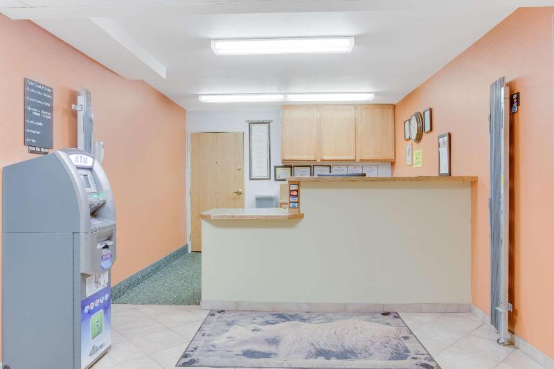 酒店 Super 8 By Wyndham Cooke City Yellowstone Park Area