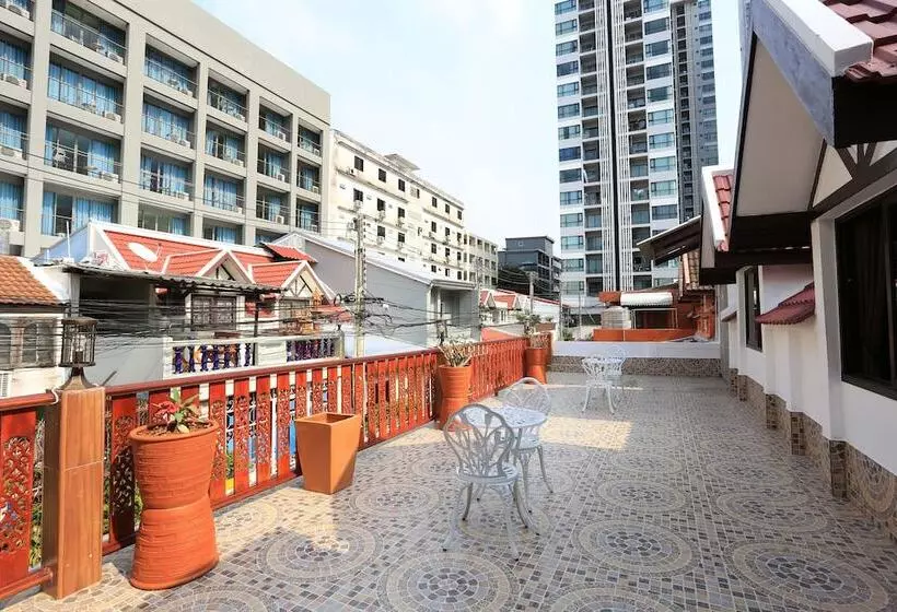 Hotel The Siam Guest House   Sha Extra Plus