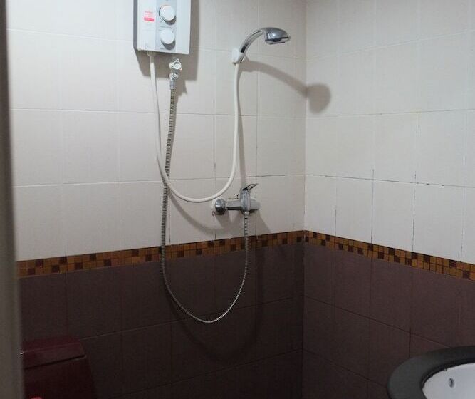 Hotel The Siam Guest House   Sha Extra Plus