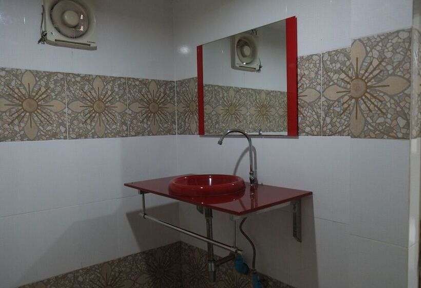 Hotel The Siam Guest House   Sha Extra Plus