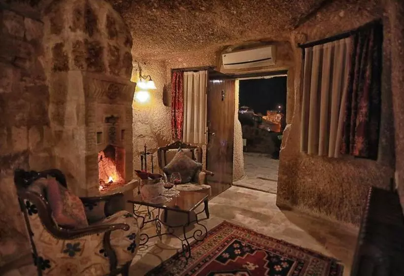 酒店 Traveller S Cave