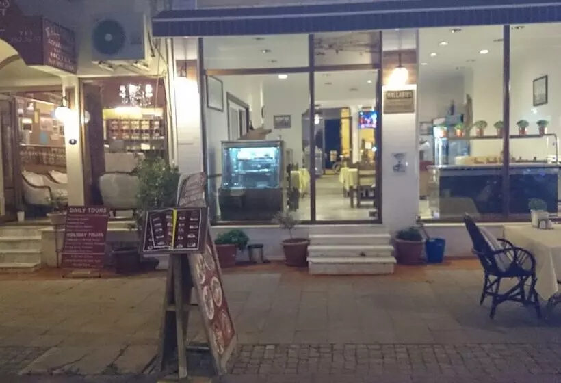 Отель Wallabies Aquaduct