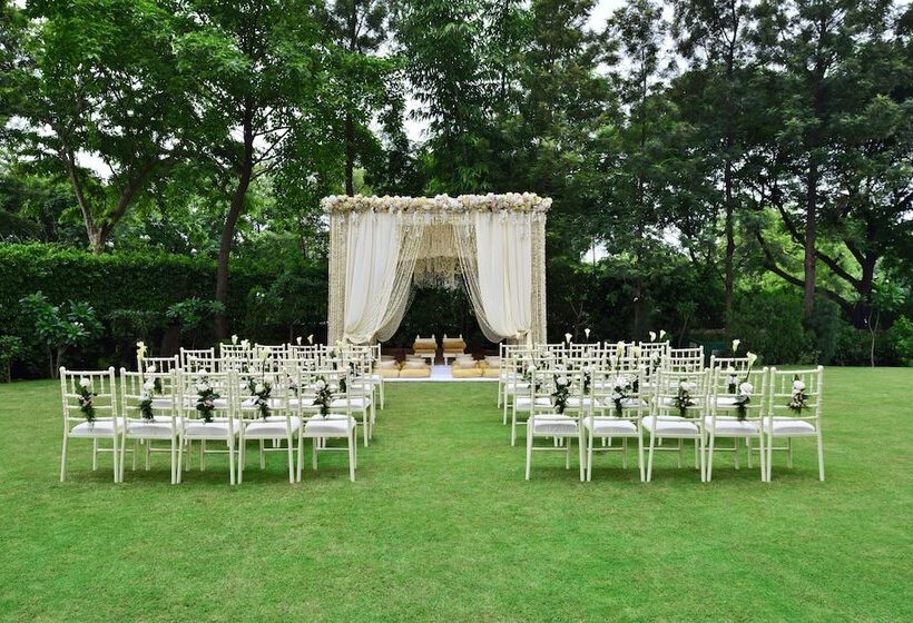 Jw Marriott Hotel Chandigarh