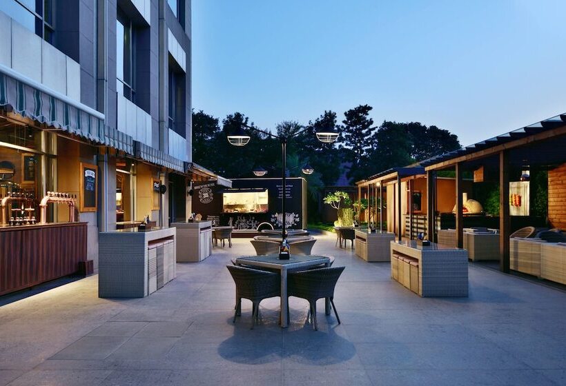 Jw Marriott Hotel Chandigarh