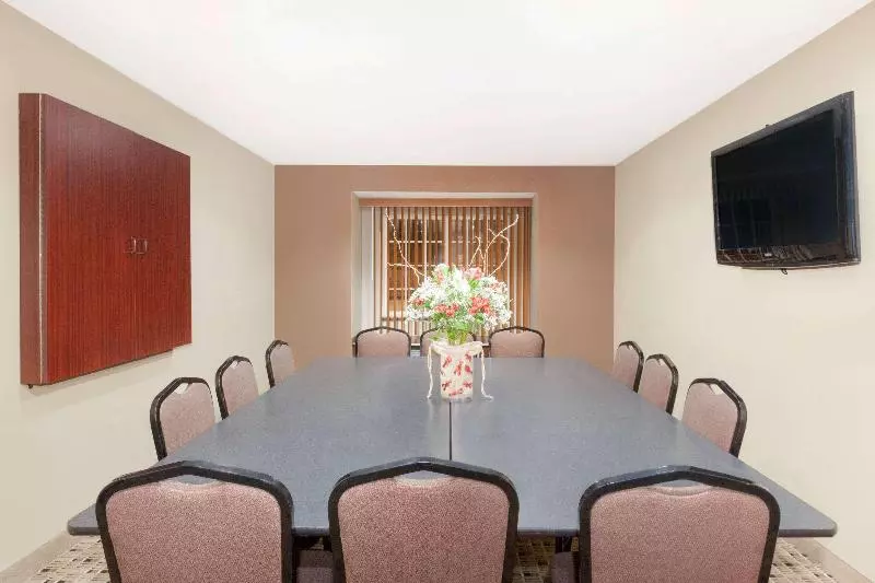 Motel 6 Breaux Bridge, La