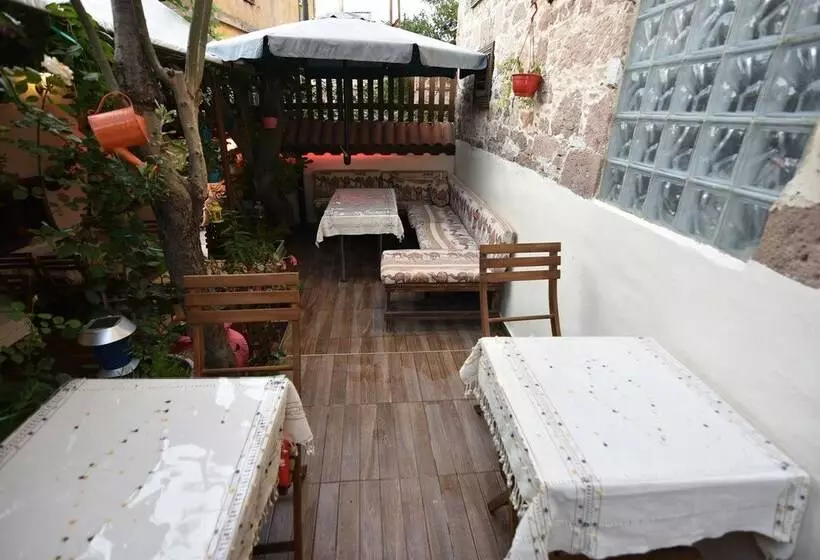 ペンション Antikhan