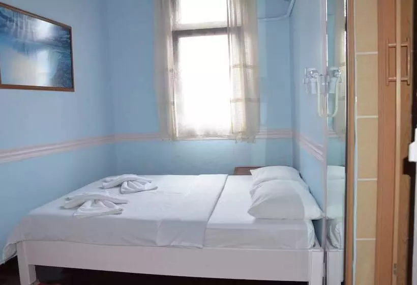 ペンション Antikhan