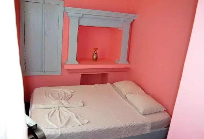 ペンション Antikhan