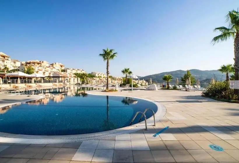 Unique Residence Hotel Golf and Spa