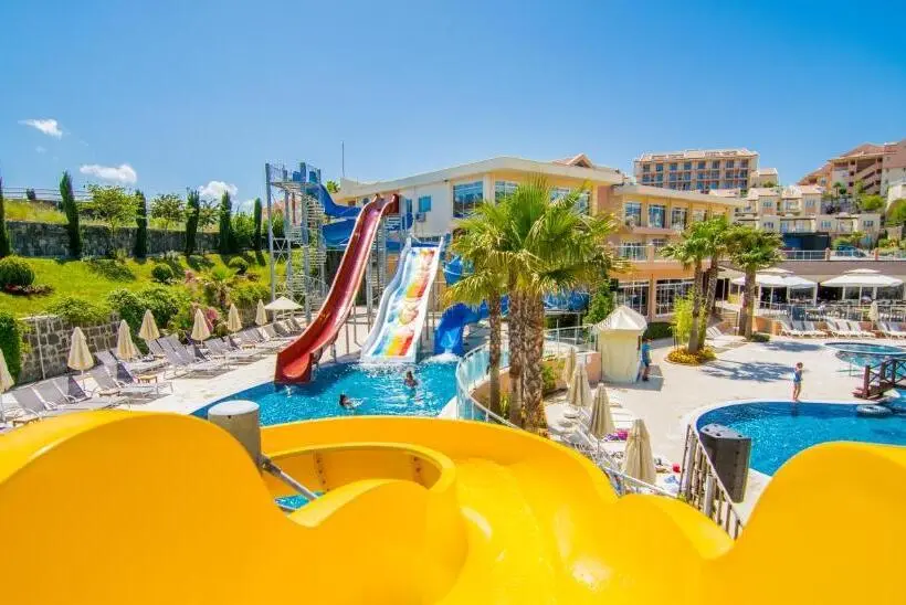 Unique Residence Hotel Golf and Spa