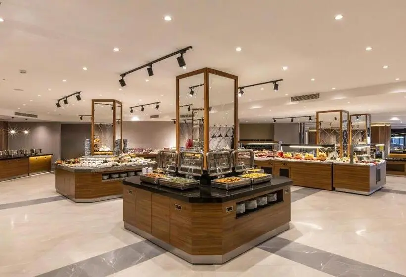 Unique Residence Hotel Golf and Spa