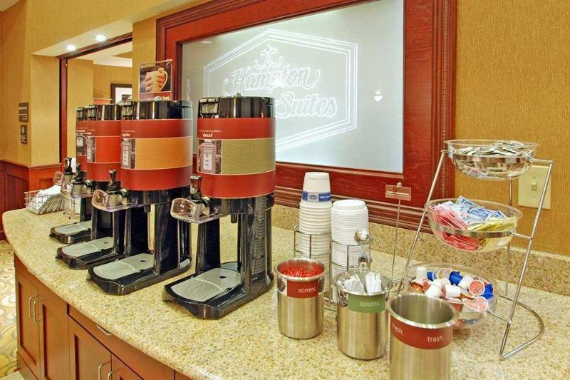 Hampton Inn & Suites Greensburg