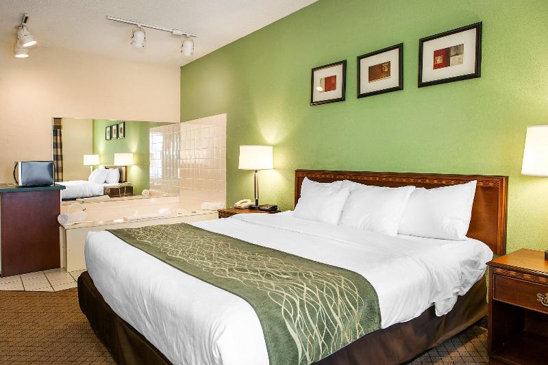 Отель Comfort Inn