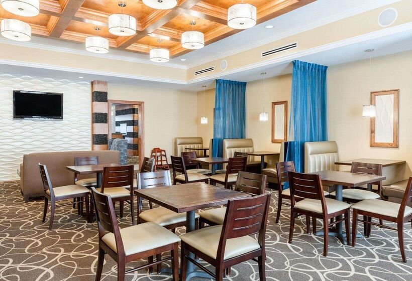 בית מלון כפרי Comfort Suites At Katy Mills