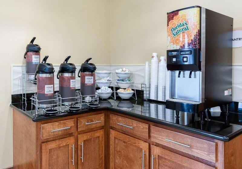 בית מלון כפרי Comfort Suites At Katy Mills