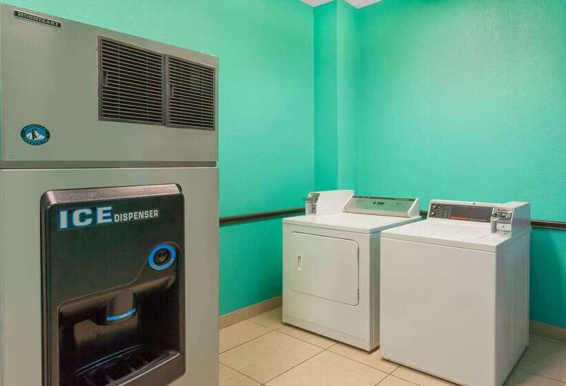 ホテル Days Inn By Wyndham Kemah