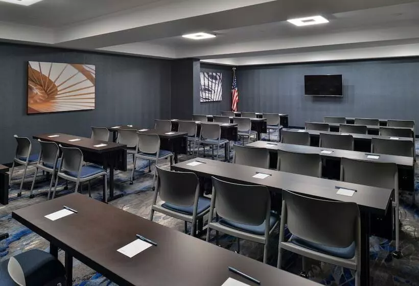 בית מלון כפרי Fairfield Inn & Suites Goshen Middletown