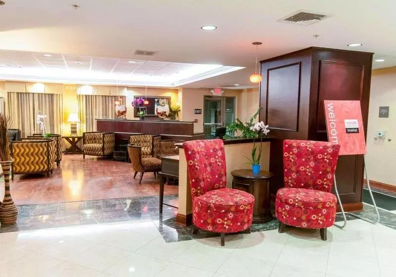 ホテル Spark By Hilton Exton