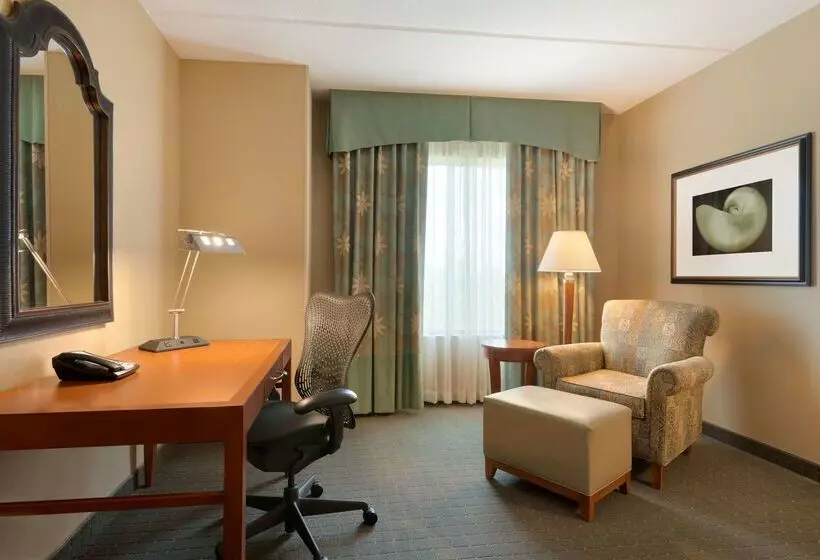 Отель Hilton Garden Inn Palm Coast Town Center