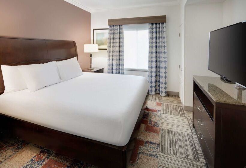 هتل Hilton Garden Inn Tyler