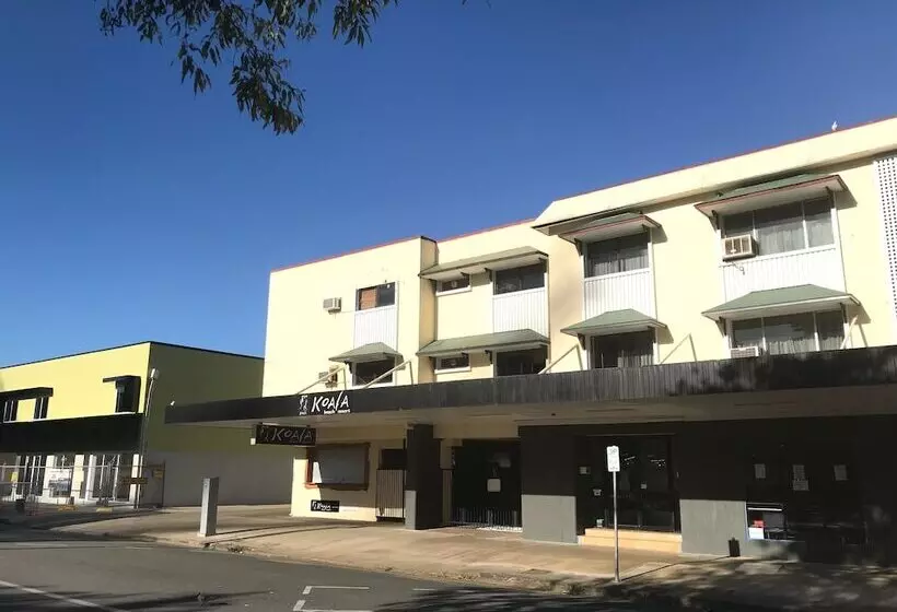 בית מלון כפרי Koala Beach Resort Cairns