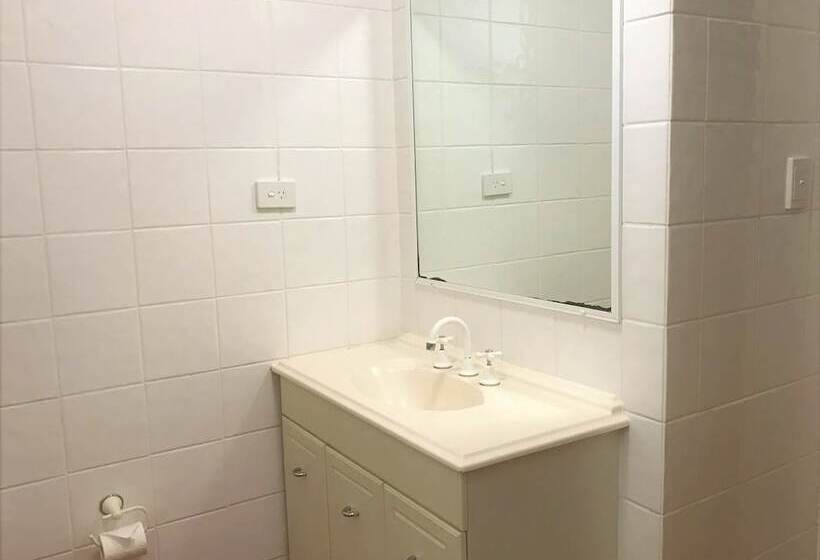 Hotel Koala Beach Resort Cairns