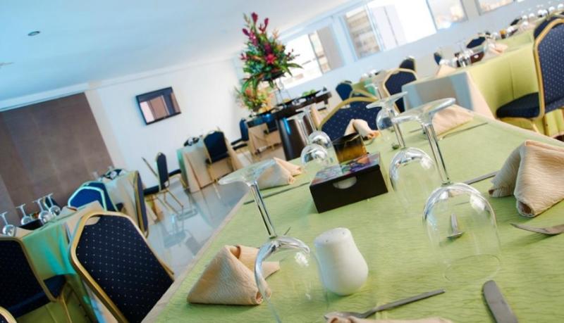 هتل La Serrania Bucaramanga