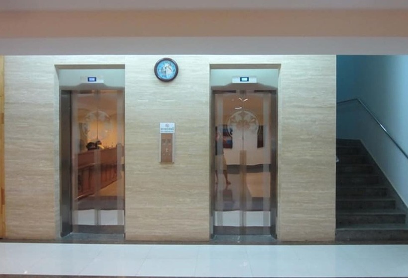 Отель Lucky Star 2