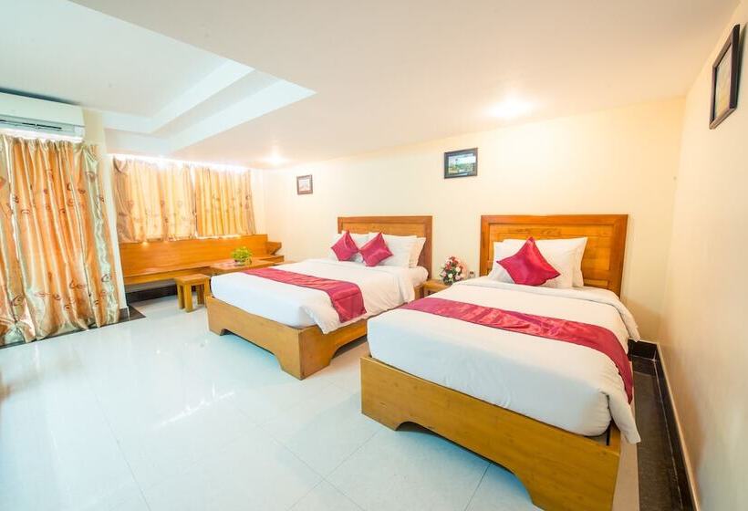 Отель Lucky Star 2