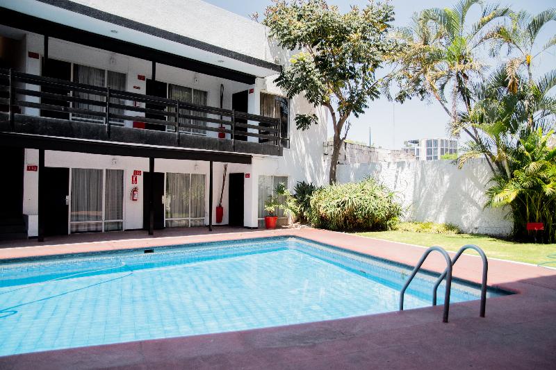 בית מלון כפרי Expo Plaza Business And Family Guadalajara