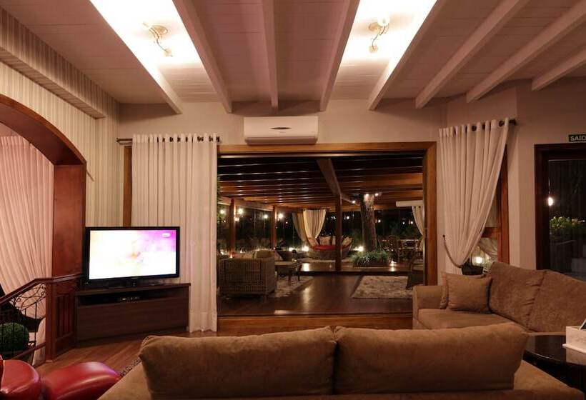 Hotel Pousada Do Verde Gramado