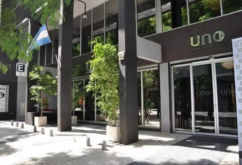 هتل Uno Buenos Aires Suites