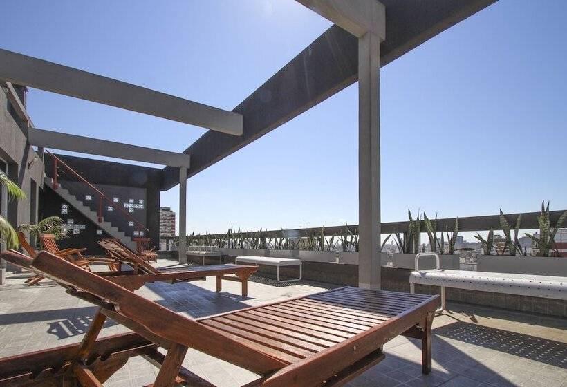 هتل Uno Buenos Aires Suites