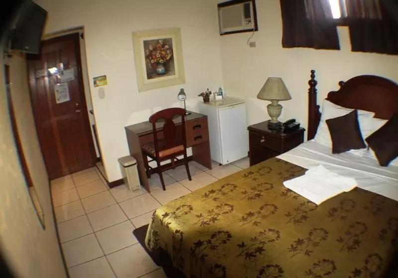 호텔 Villa Florencia Zona Rosa