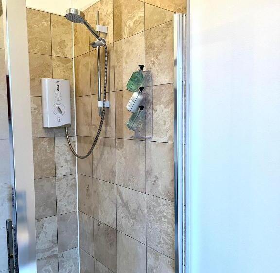 مبيت وإفطار Bythesea Guest House